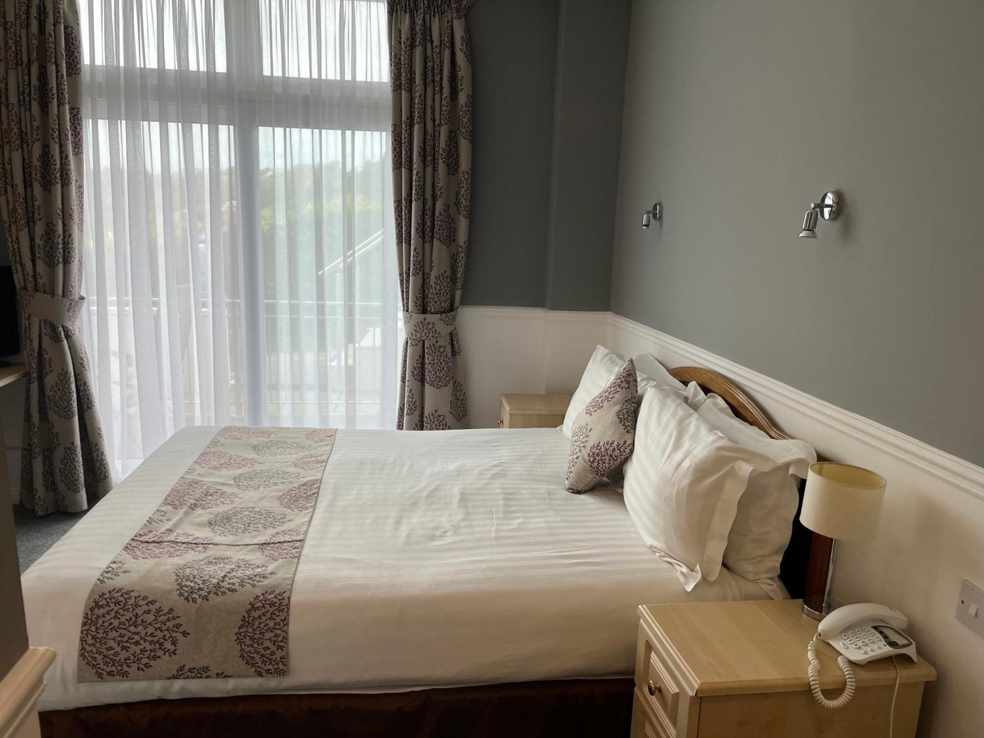 Biarritz Hotel St Brelade Ngoại thất bức ảnh