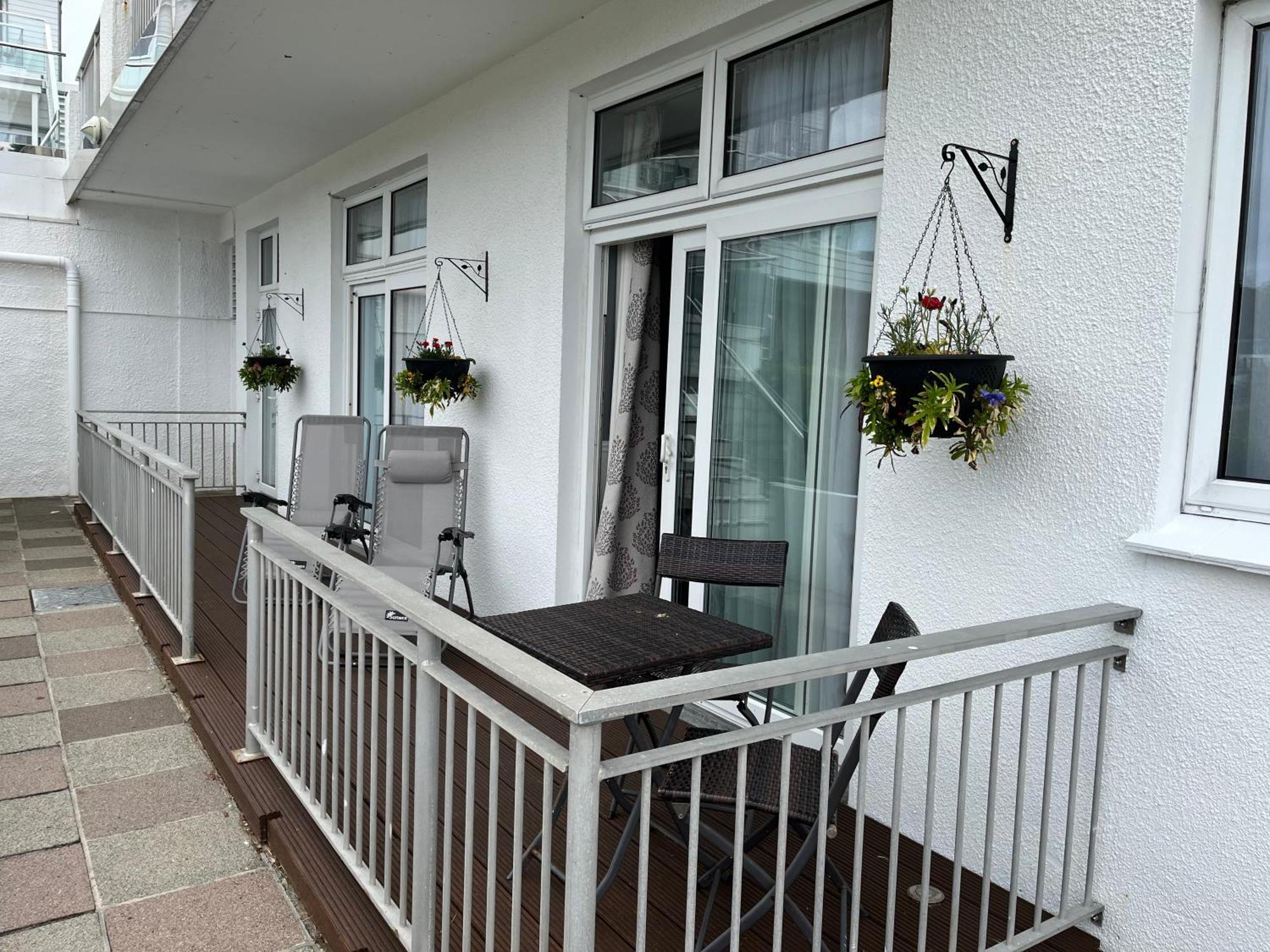 Biarritz Hotel St Brelade Ngoại thất bức ảnh