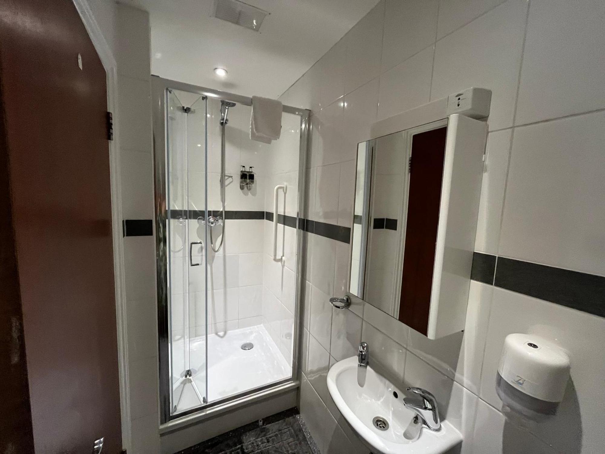Biarritz Hotel St Brelade Ngoại thất bức ảnh