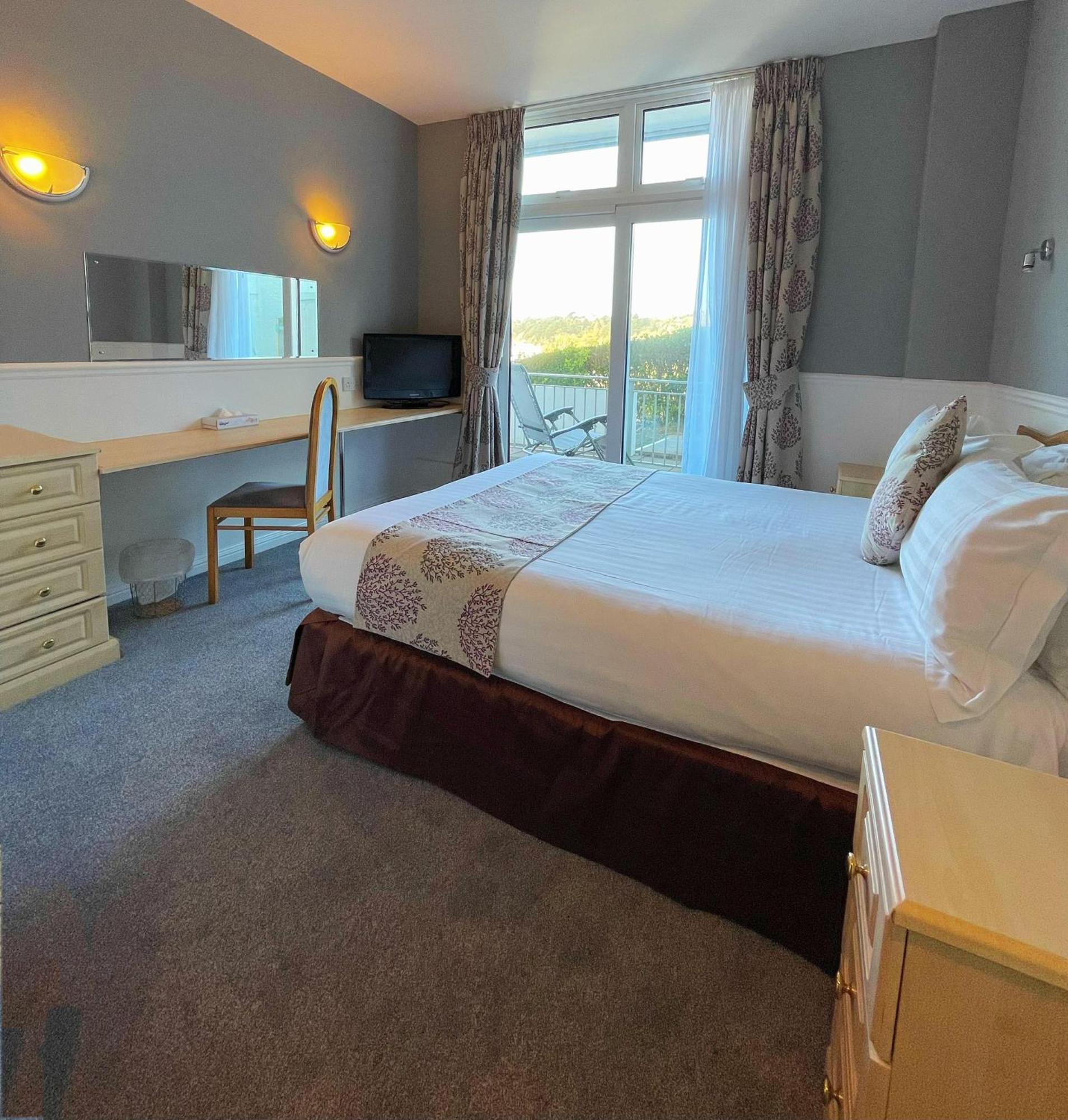 Biarritz Hotel St Brelade Ngoại thất bức ảnh