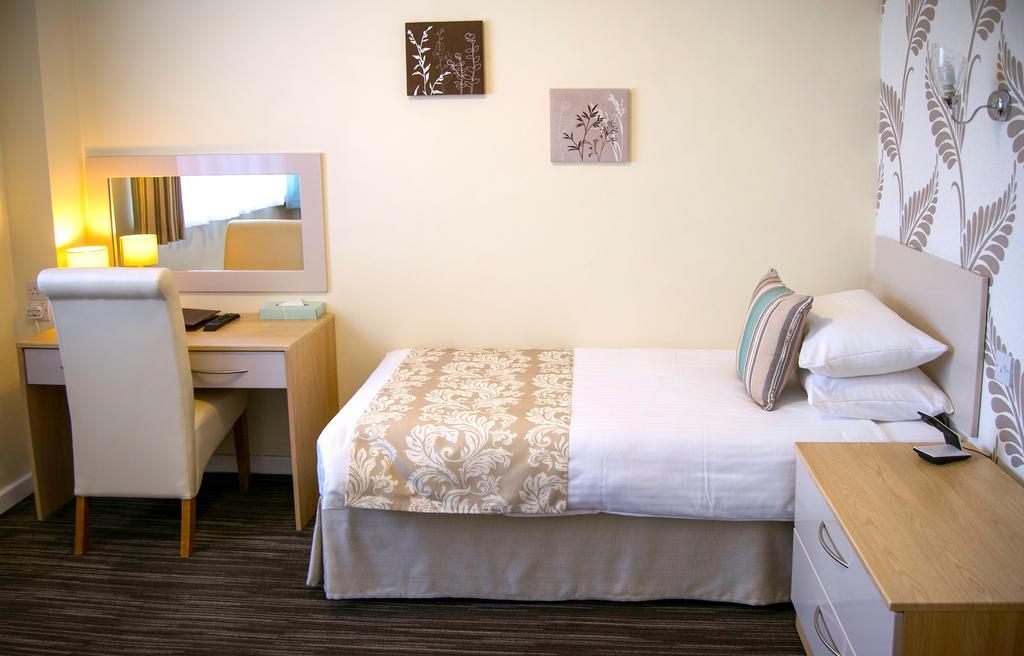 Biarritz Hotel St Brelade Ngoại thất bức ảnh